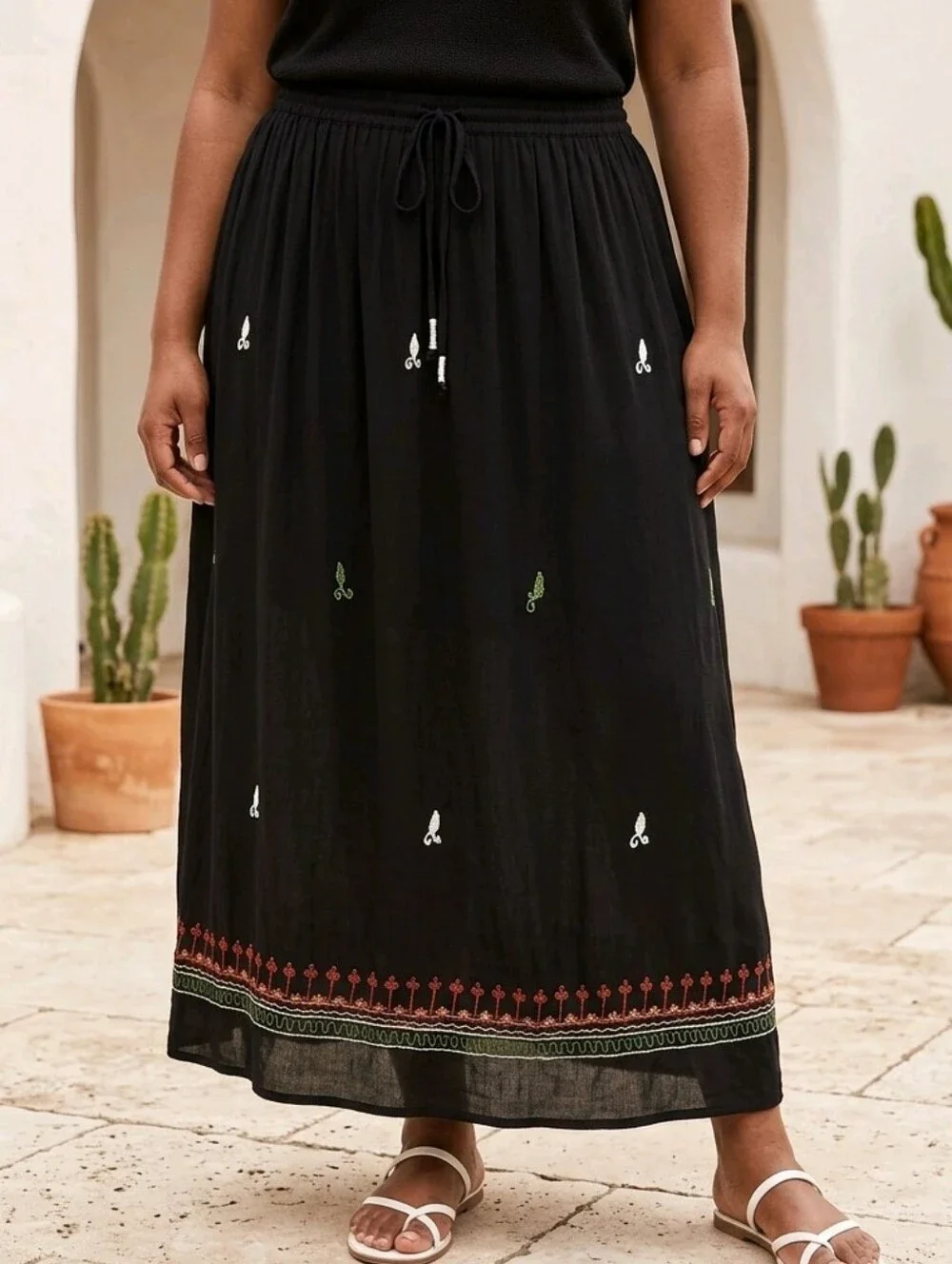 Roaman's Embroidered Black Crepe Broomstick Skirt Midi Maxi Long Peasant Vintage